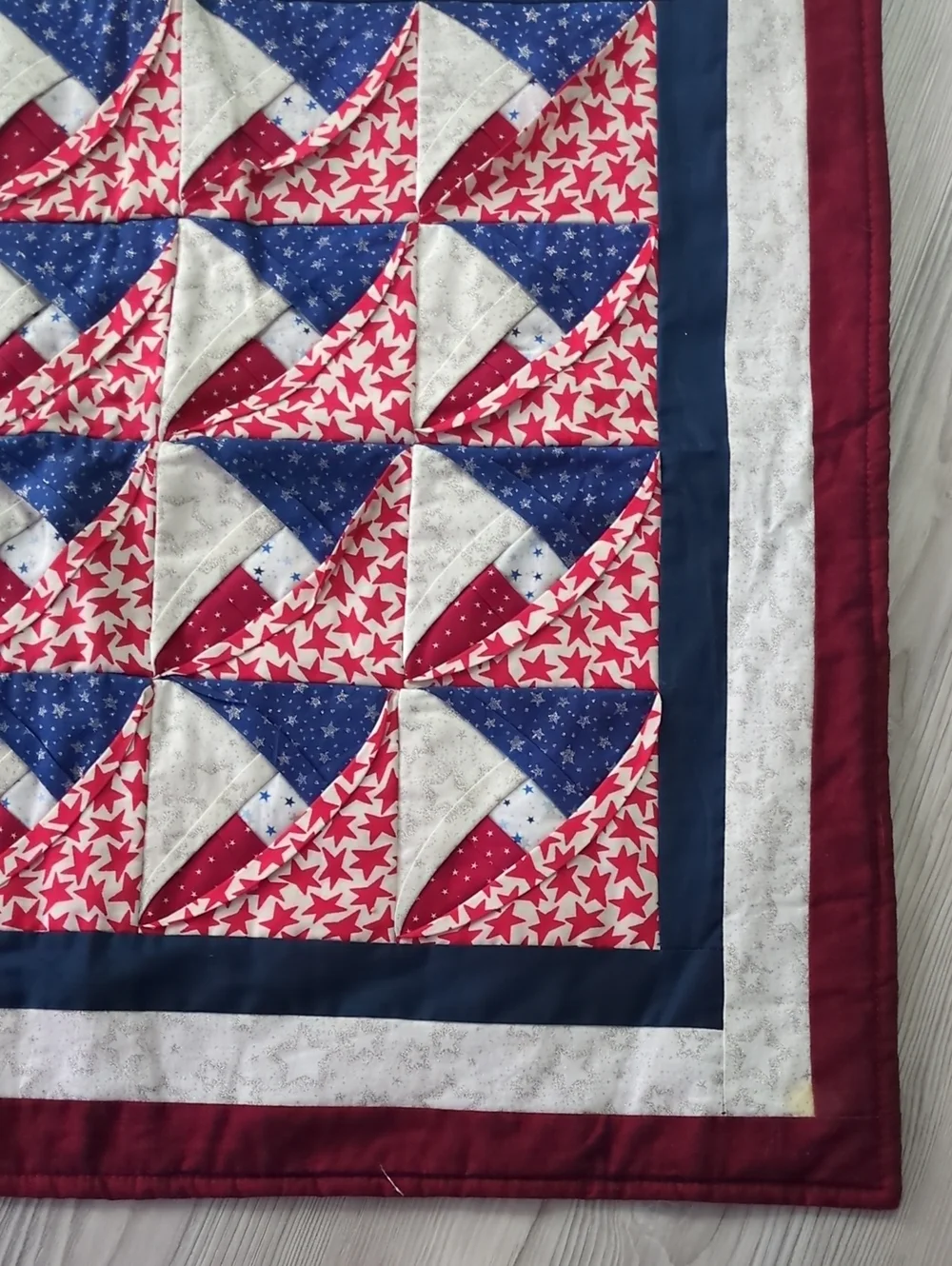 Handmade Patriotic Cathedral Window Quilt Wall Hanging 3D Americana Decor